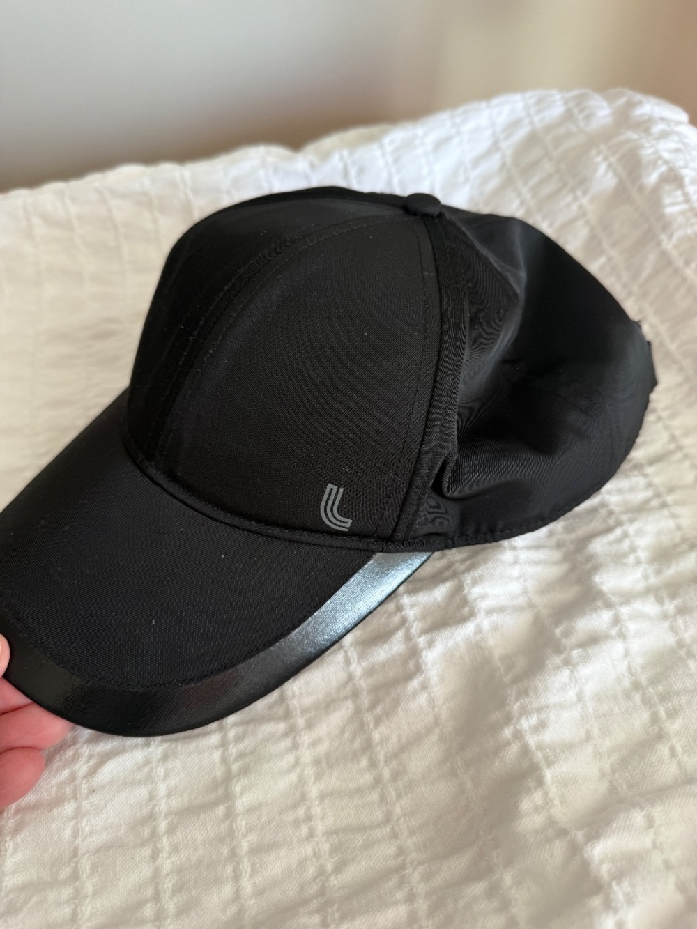 Lolë  Black Sport Hat Sz o/s
